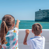 Croisières Inter Îles proche du camping Parc de Bellevue