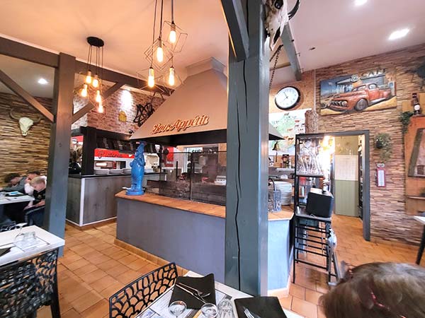 Restaurant L'Auberge Italienne à Arvert – pizzeria et cuisine traditionnelle près du camping Parc de Bellevue