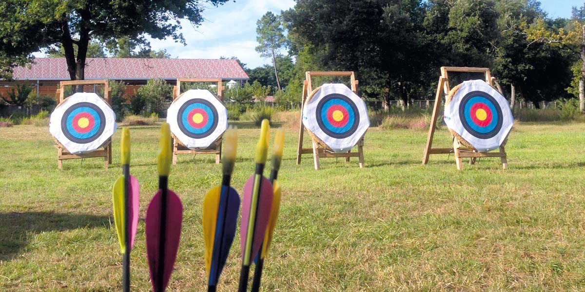 Targets and archery at the campsite in Charente Maritime