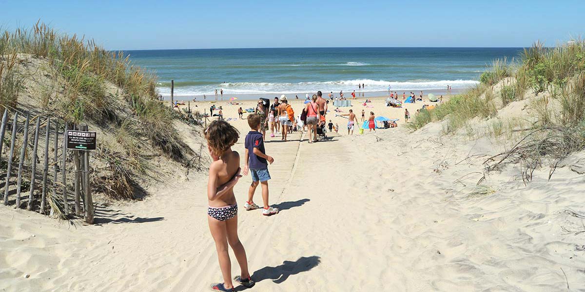 Coubre à la Palmyre beach near the campsite